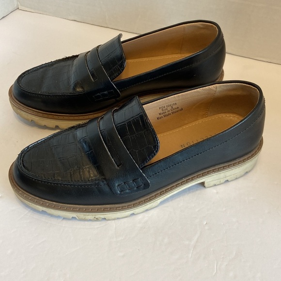 Journee Collection Women's Kenly Slip-On Loafers Black Size 8 - Picture 5 of 12